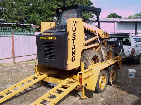 mustang skid steer dealer kansas city|mustang 940 skid steer value.